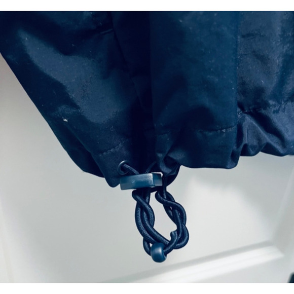 IZOD Windbreaker Men's Large Navy Blue Lightweight Coat - The Packable Jacket - Picture 6 of 7